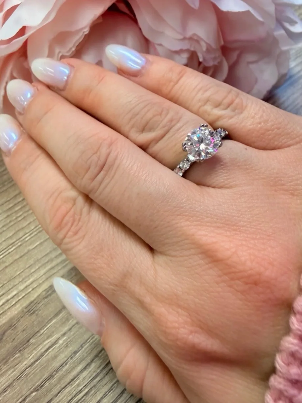 GRA Certified Round Cut Moissanite Engagement Ring